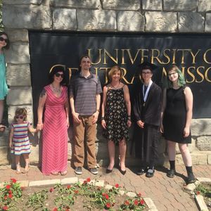 Meet your Posher, Connie